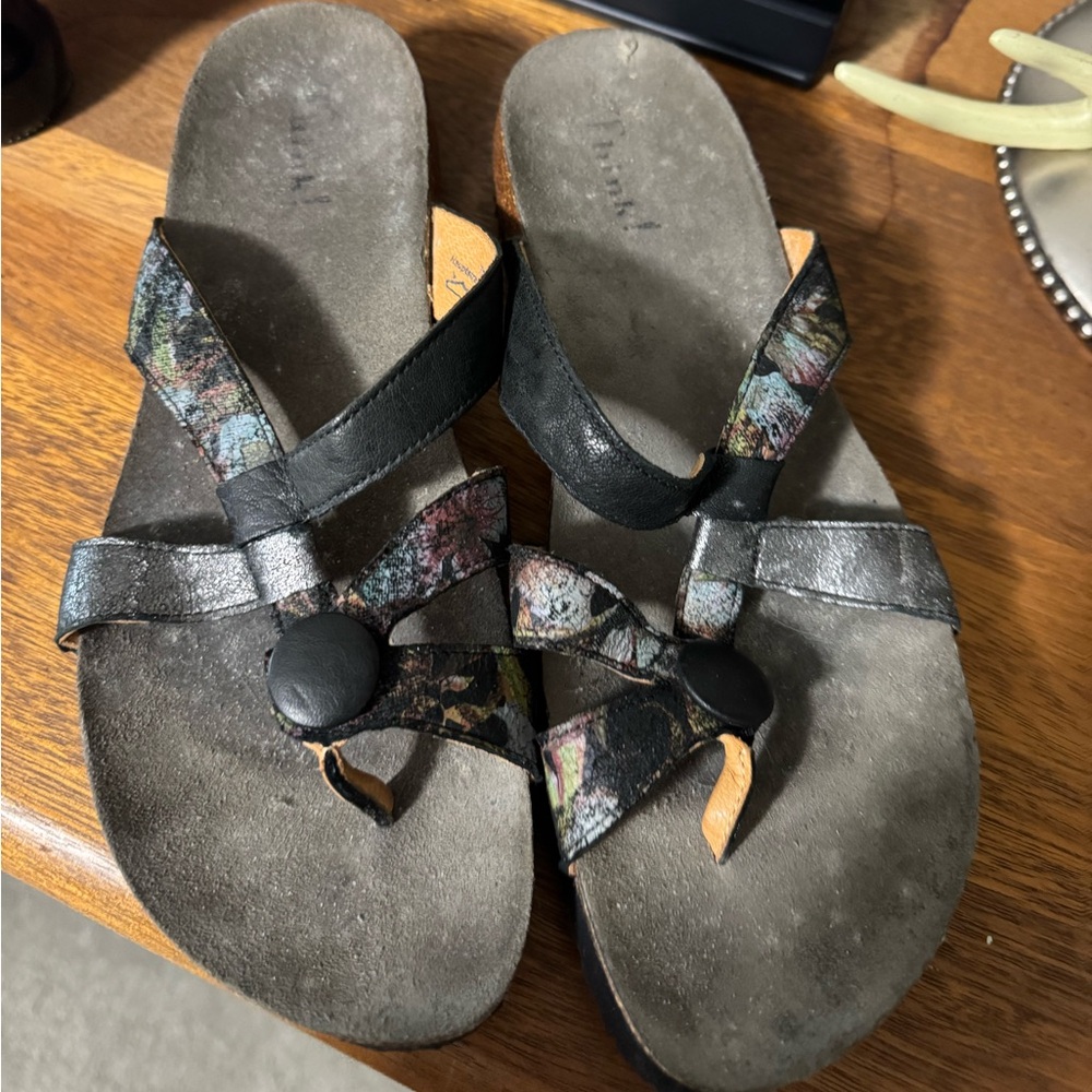 Womens Think Sandals   Very good condition  size 41